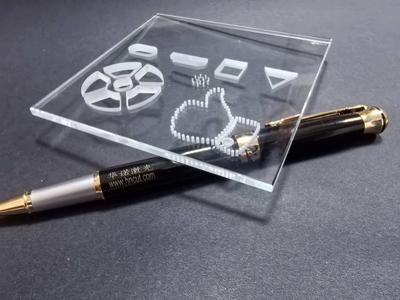 4MM厚光学玻璃切割钻孔