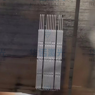 0.1mm铁氧体钨片狭缝切割 钨钢片镍片精密打孔 黄铜电极片蚀刻加工