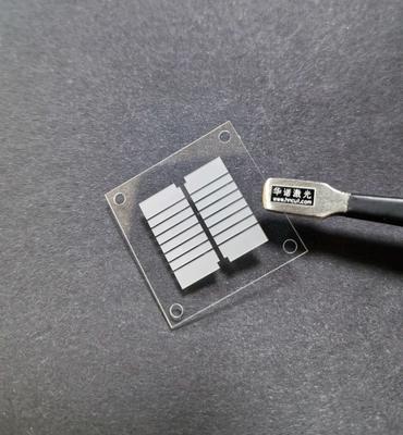 0.2mm 亚克力激光打孔刻线条